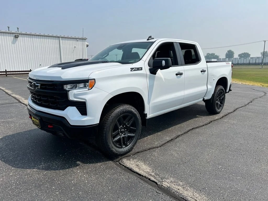 2026 Chevrolet Silverado 1500 LT Trail Boss - Photo 6