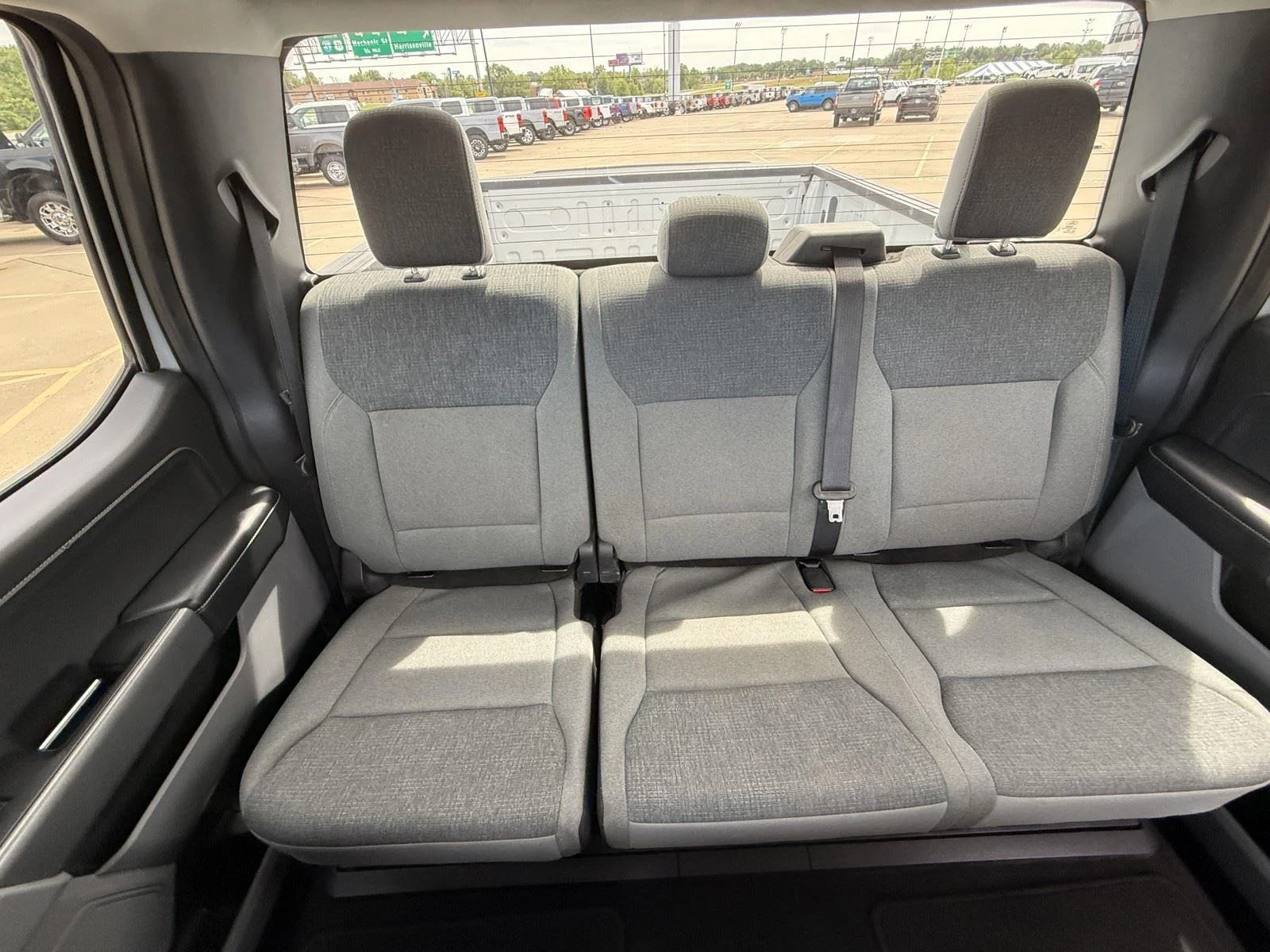 Certified Used 2024 Avalanche Gray Ford XLT image 27