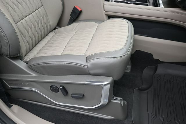 New 2026 Star White Metallic Tri-Coat Ford F-250® Platinum® image 37