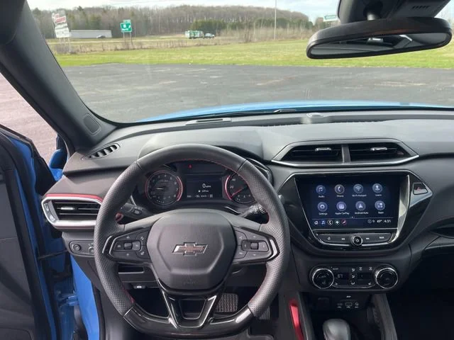 Used 2023 Fountain Blue Chevrolet RS image 15