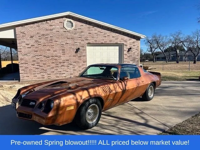 Used 1978  Chevrolet Z/28 image 2