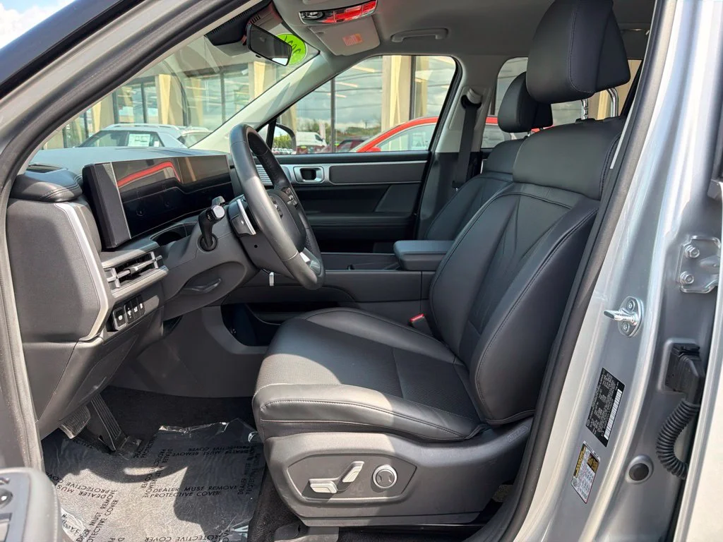 Used 2026 Silver Hyundai SEL image 11