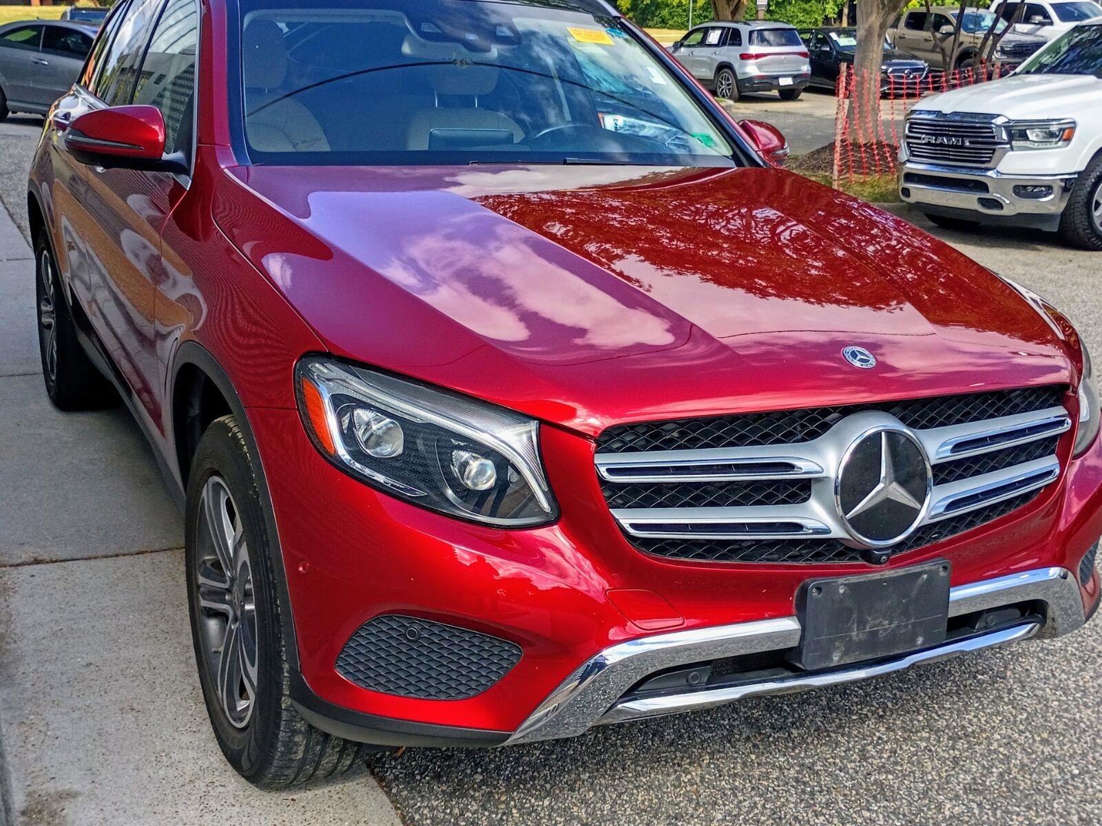 Used 2018 designo Cardinal Red Metallic Mercedes-Benz GLC 300 image 3
