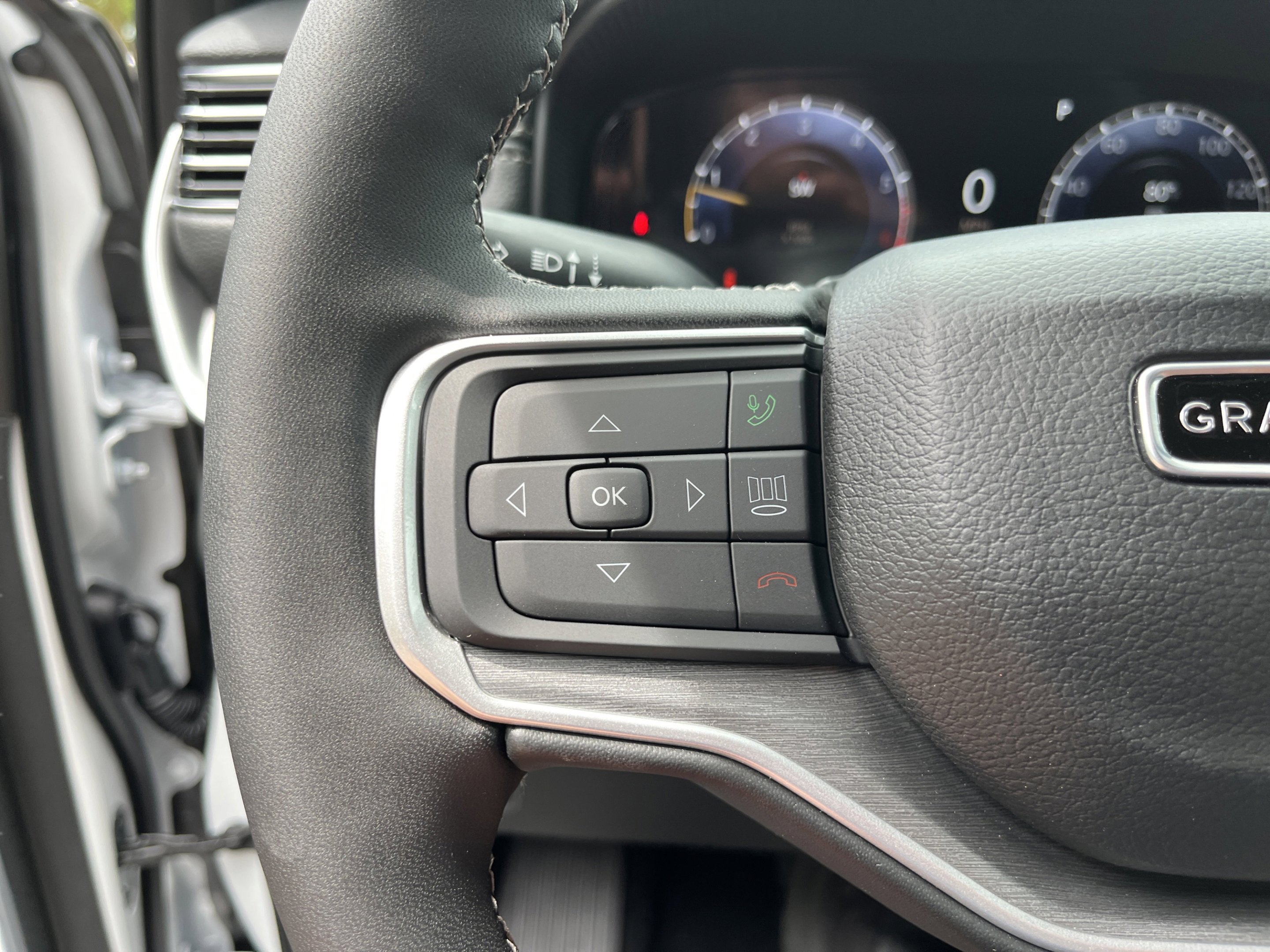 New 2026 Bright White Clearcoat Jeep  image 28