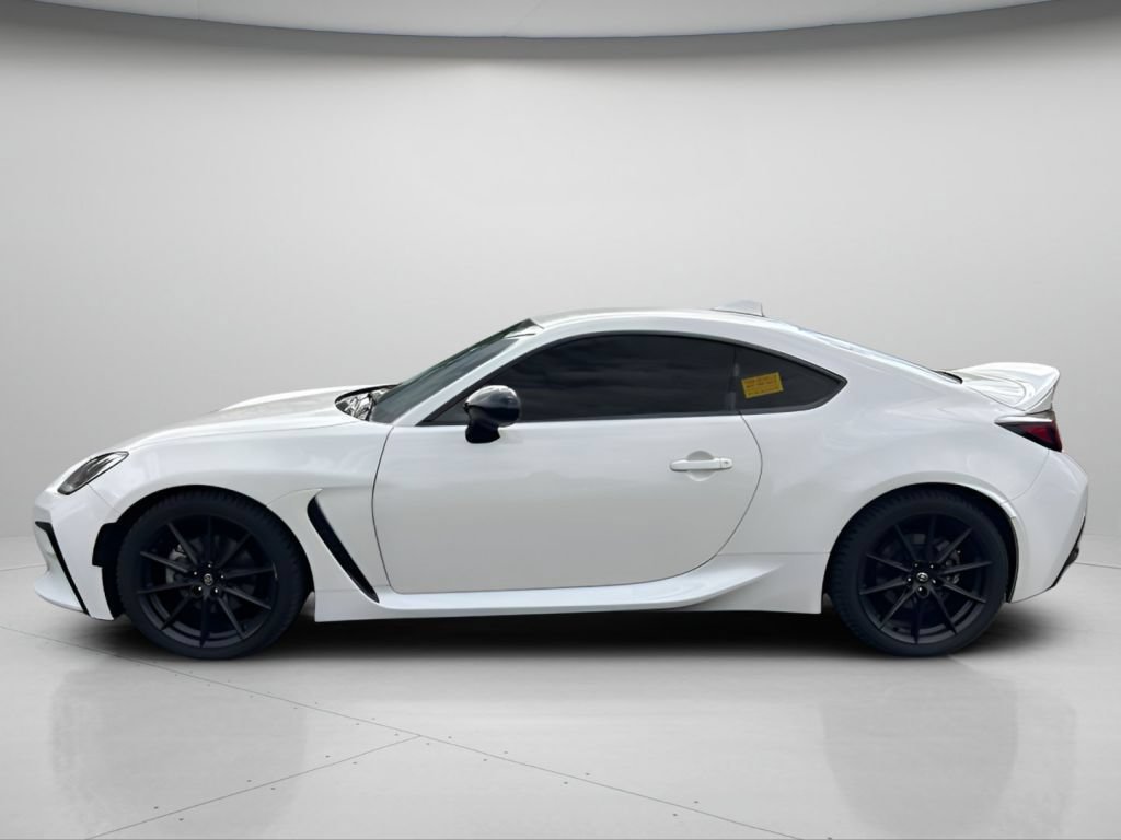 Used 2022 Halo Toyota Premium image 13