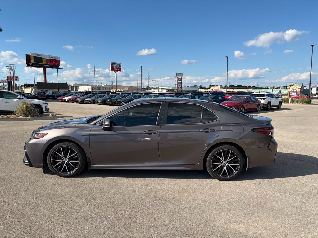 Used 2022 Predawn Gray Mica Toyota SE image 6