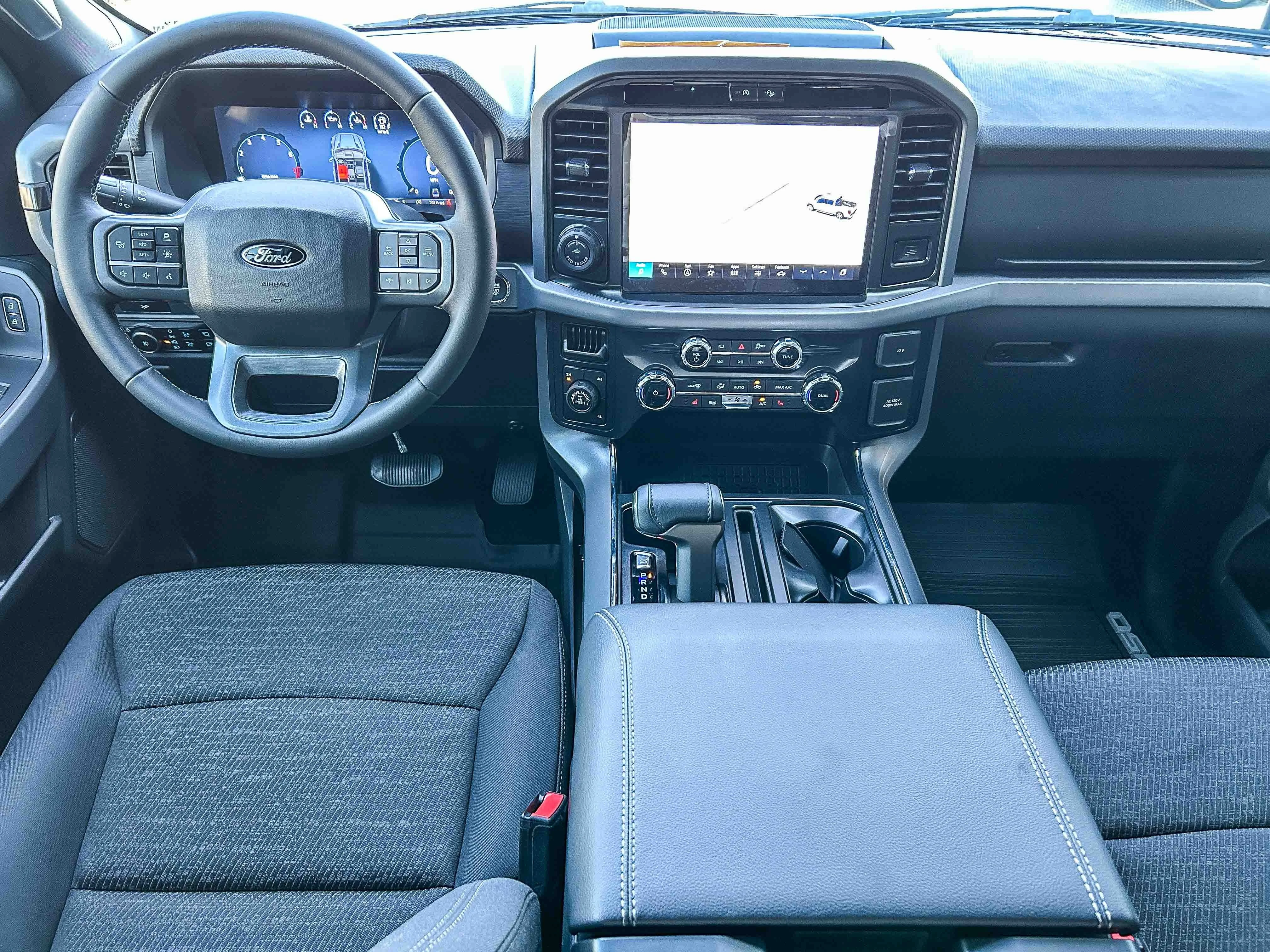 New 2026 Oxford White Ford XLT image 16