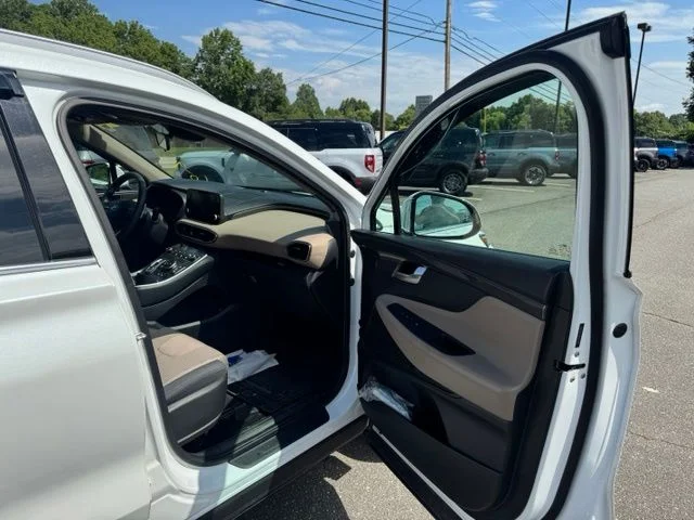 Used 2022 Gray Hyundai SEL image 16