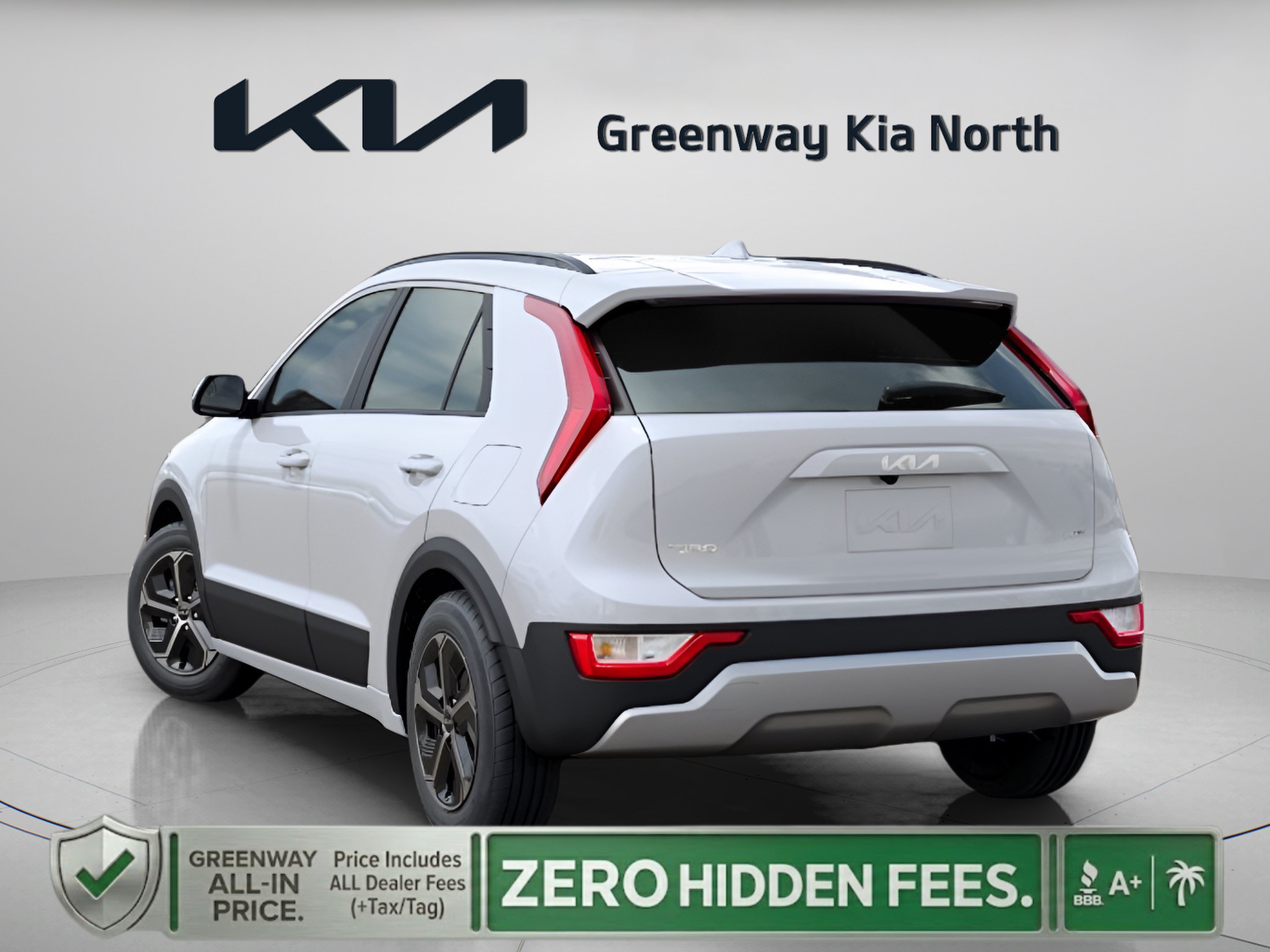 New 2026 Snow White Pearl Kia LX image 5