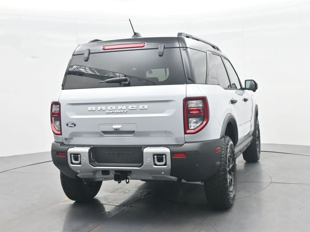 New 2026 Space White Metallic Ford Badlands® image 8