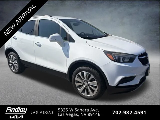 Used 2018 White Buick Preferred image 3