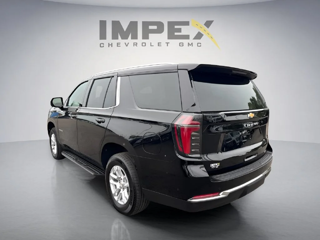 Used 2025 Black Chevrolet LT image 3