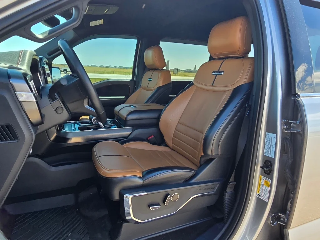 Used 2023 Iconic Silver Metallic Ford Platinum image 13