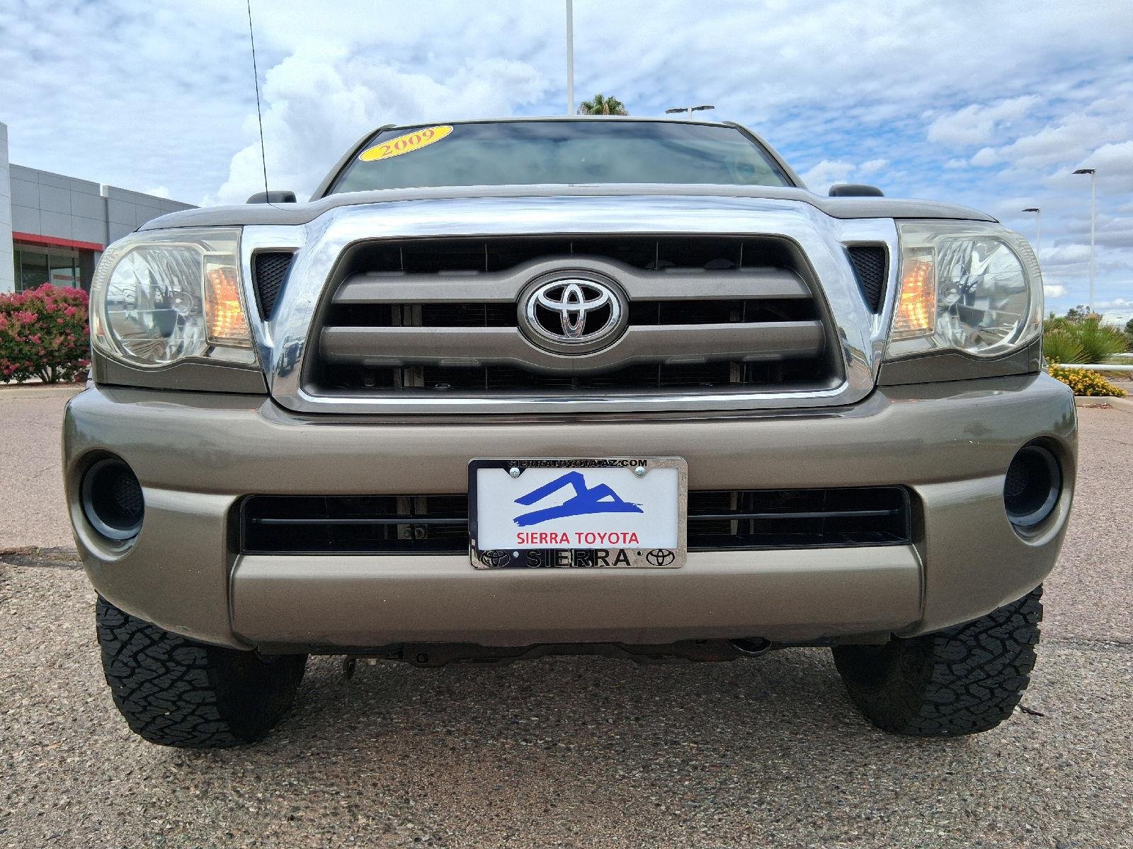 Used 2009 Pyrite Mica Toyota PreRunner image 11