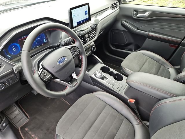 Used 2022 Gray Ford SEL image 15