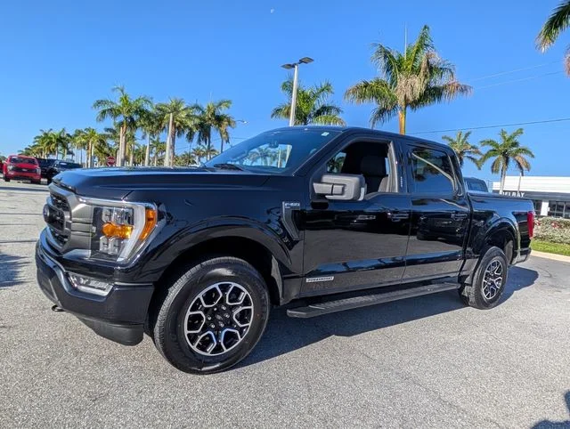 Used 2023 Black Metallic Ford XLT image 3