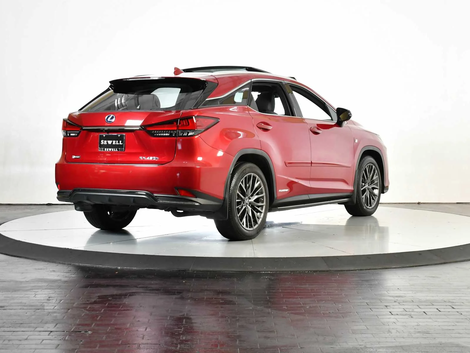 Certified Used 2020 MATADOR RED MICA Lexus F SPORT Performance image 7