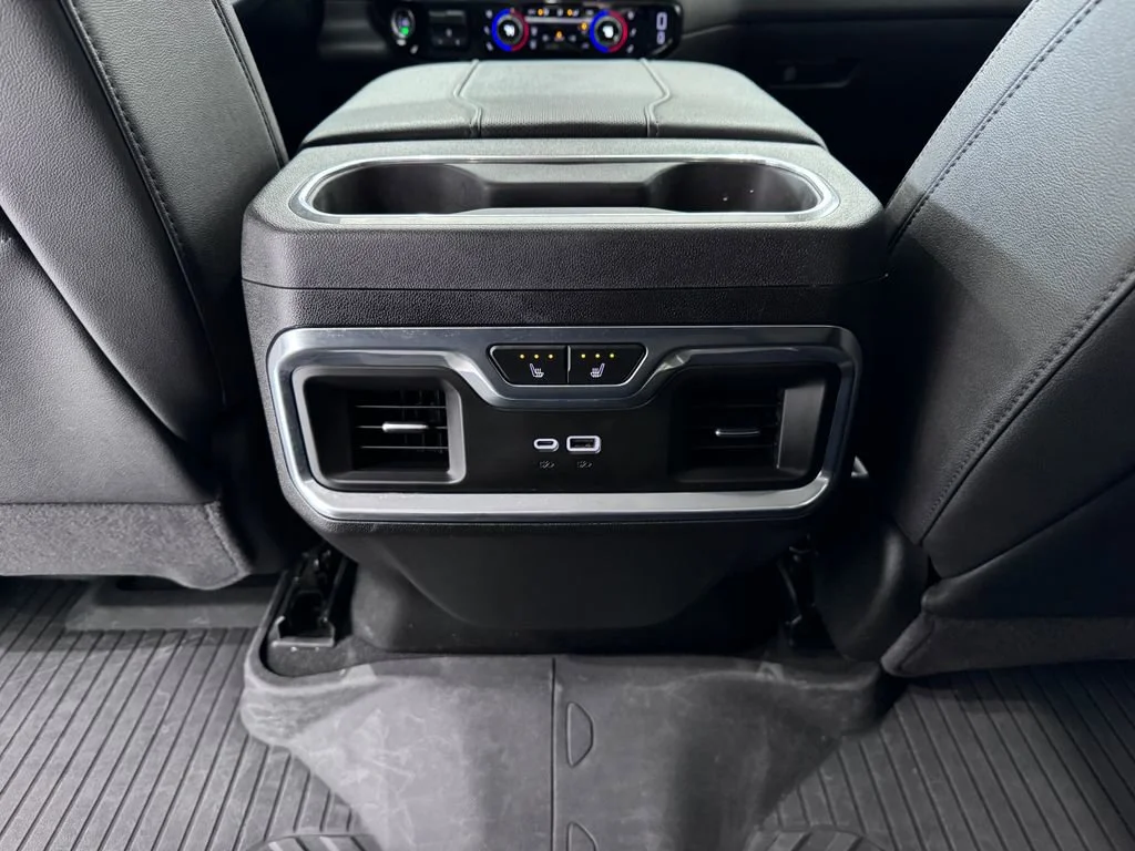 2025 Chevrolet Silverado 2500HD LTZ - Photo 29