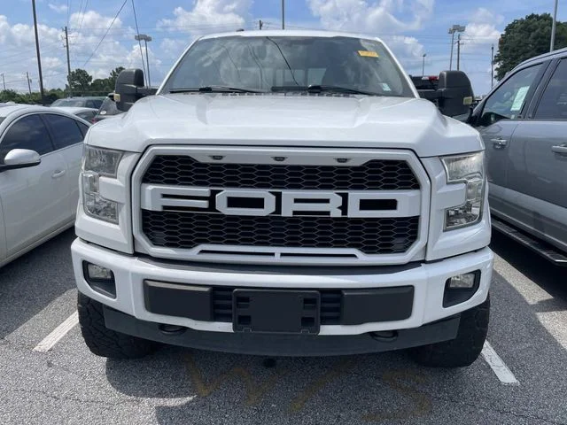 Used 2017 White Ford XLT image 2