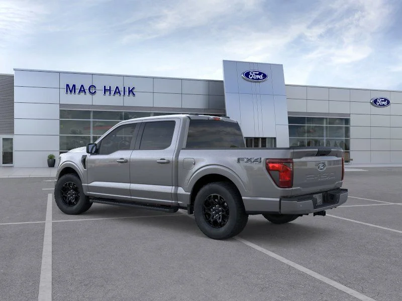 New 2026 Carbonized Gray Metallic Ford XLT image 4