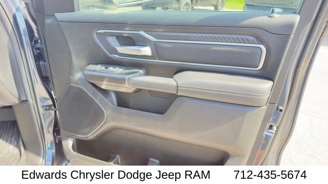 New 2026 Forged Blue Metallic Exterior Paint RAM Big Horn/Lone Star image 36