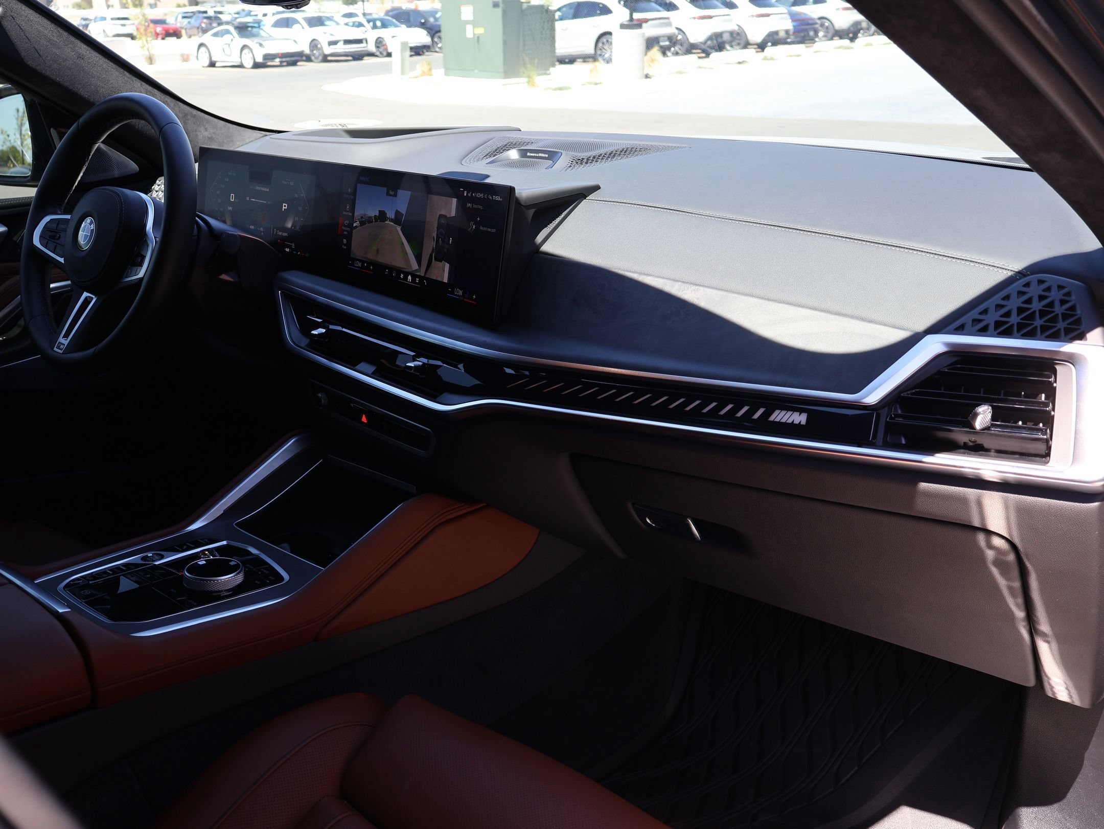 Used 2026 Dravit Grey Metallic BMW M60i image 30