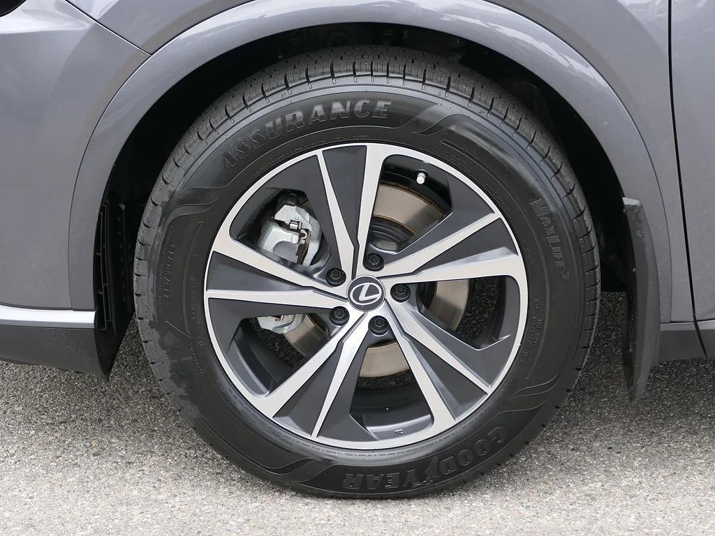 Used 2023 Nebula Gray Pearl Lexus Premium image 8