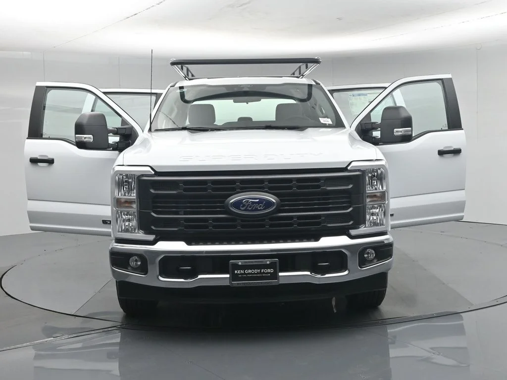 2026 Ford F-350 Super Duty XL - Photo 36