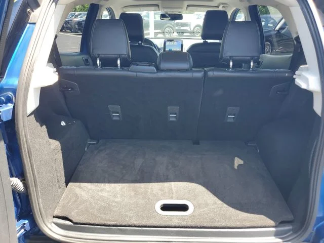 Used 2019 Blue Ford SES image 4