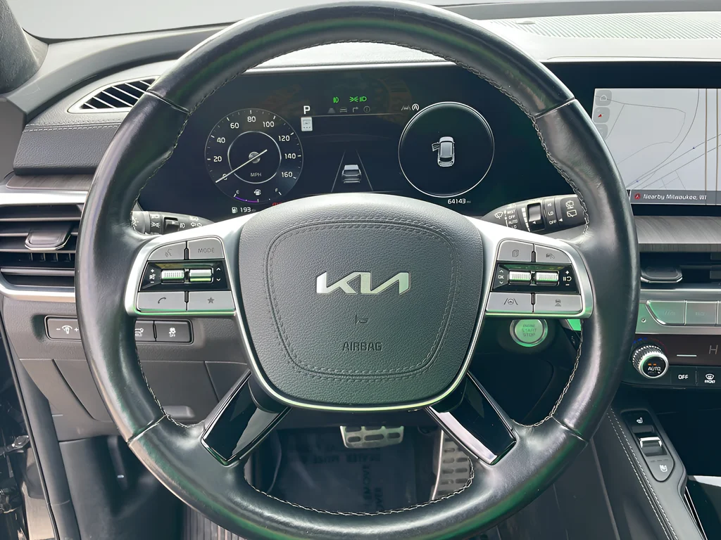 Used 2024 Black Kia SX-Prestige image 37