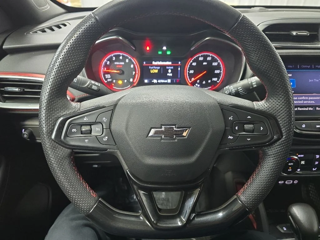 Used 2022 Black Chevrolet RS image 18