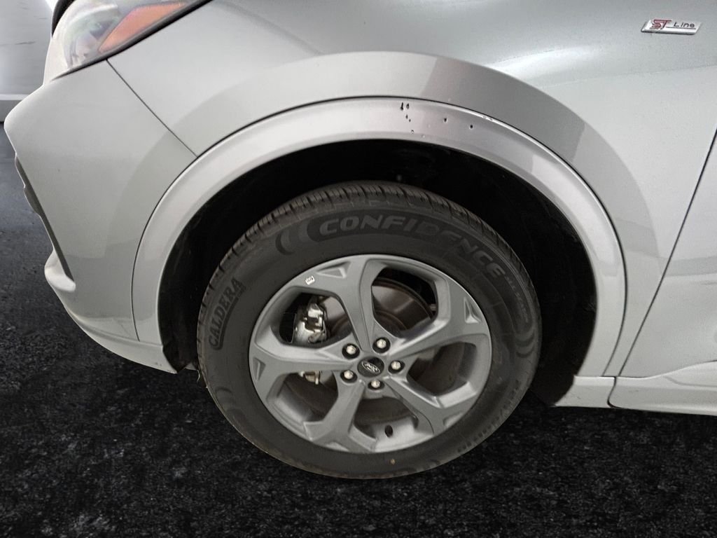 Used 2024 Silver Ford ST-Line image 27