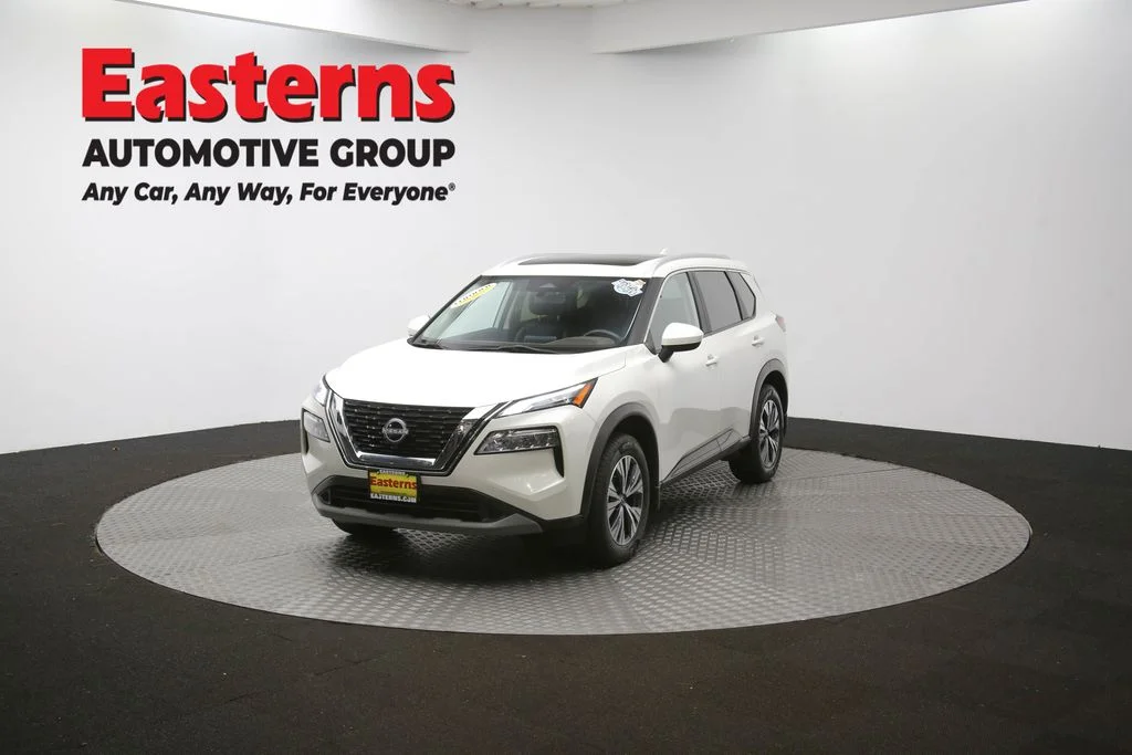 Used 2023 White Nissan SV image 52
