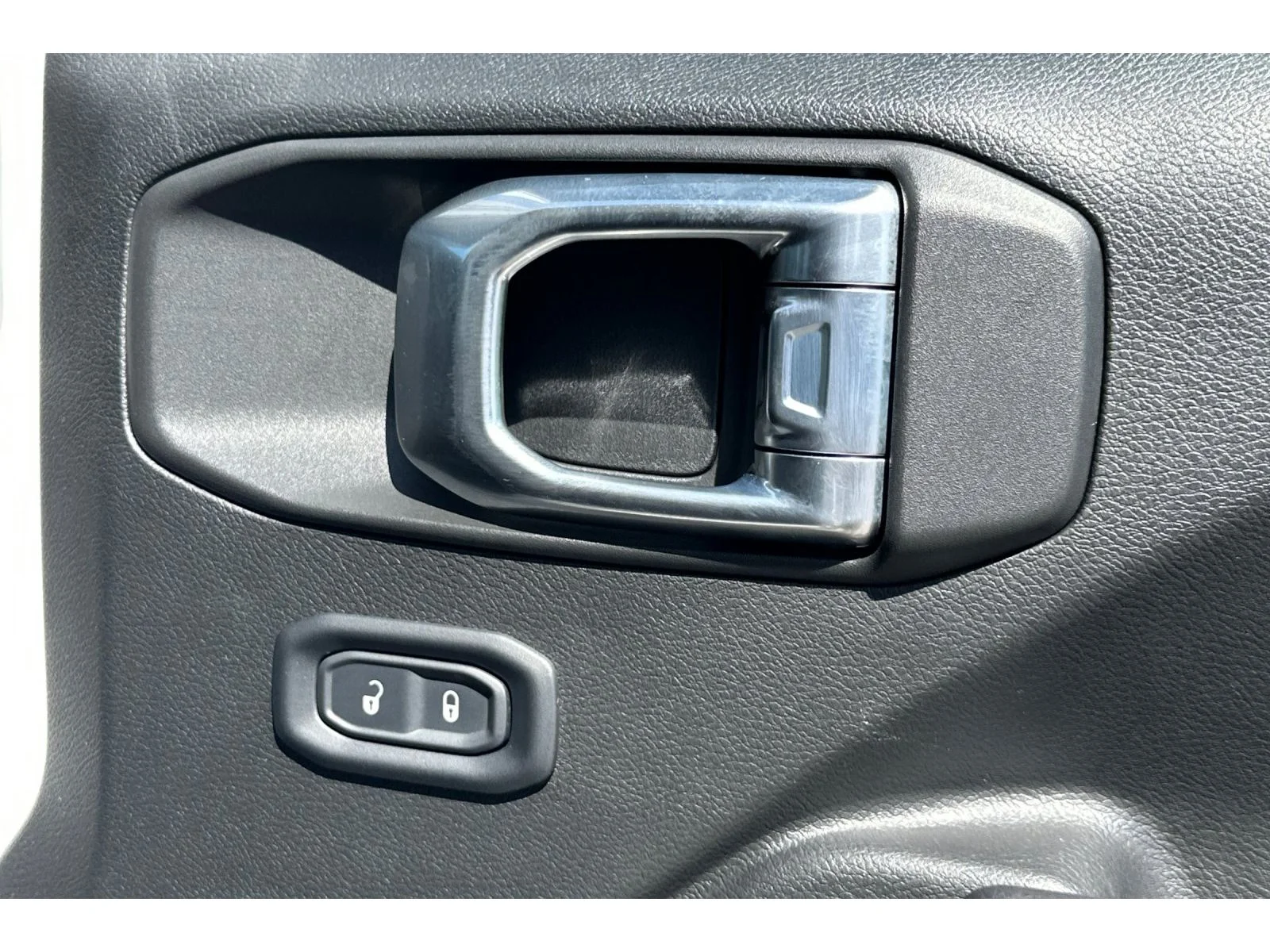 Used 2022 Bright White Clearcoat Jeep Willys image 21