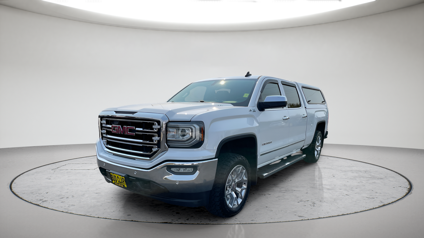 Used 2017 White GMC SLT image 7