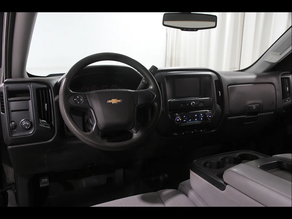 Used 2018 Black Chevrolet Custom image 6