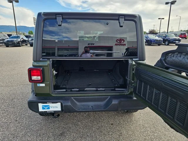Used 2024 Green Clearcoat Jeep Sport S image 7