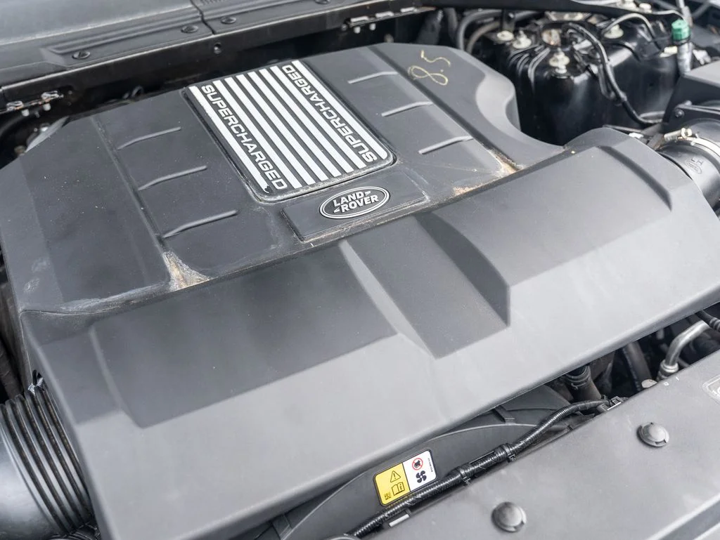 Certified Used 2023 Black Land Rover V8 image 37