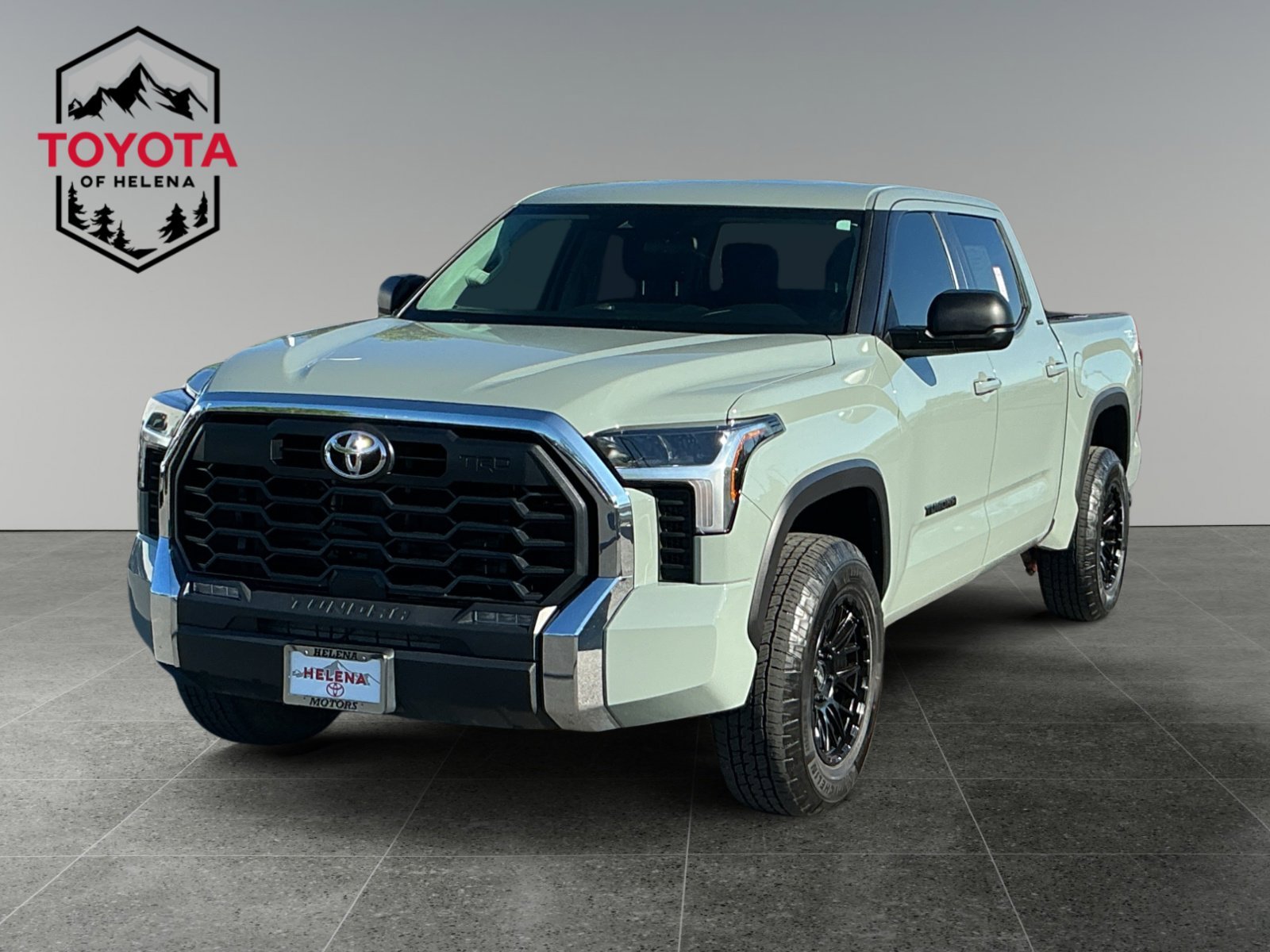 2024 Toyota Tundra SR5 3.4L 4WD CrewMax 5.5' Bed's photo