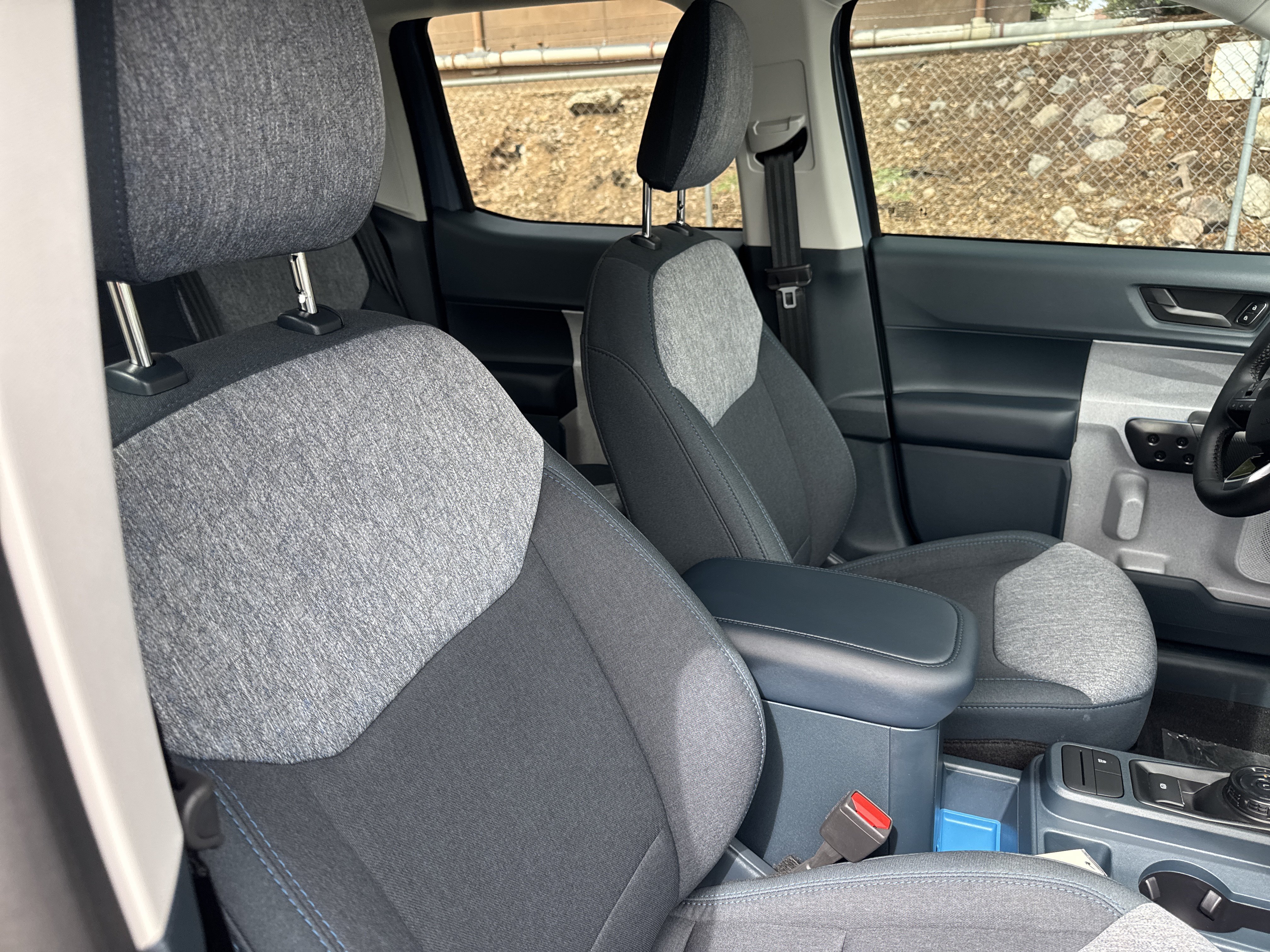 New 2026 Azure Gray Metallic Tri-Coat Ford XLT image 15