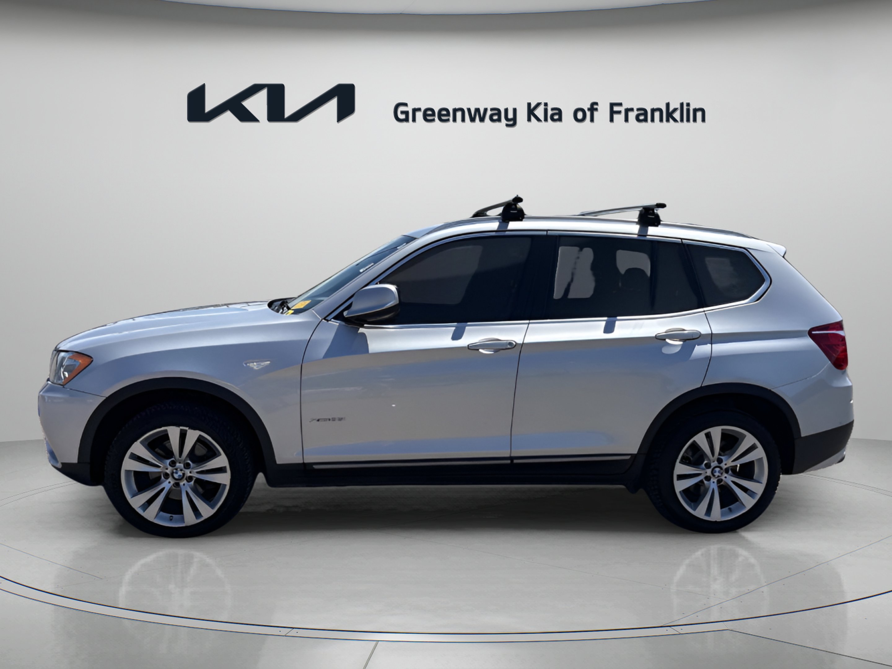 Used 2013 Titanium Silver Metallic BMW xDrive35i image 4