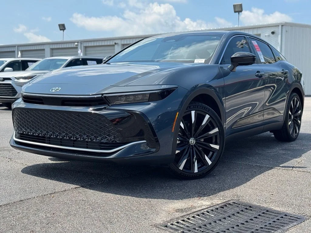 New 2026 Storm Cloud  Toyota Platinum image 6