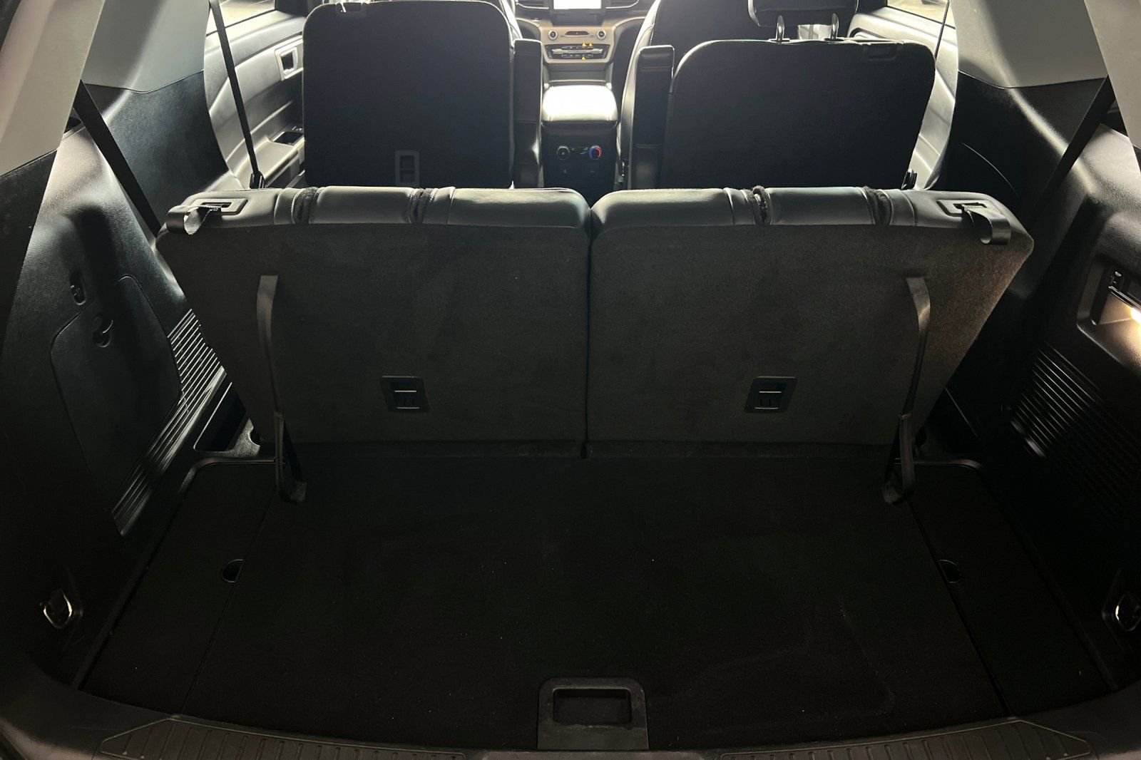Used 2022 Black Ford XLT image 17