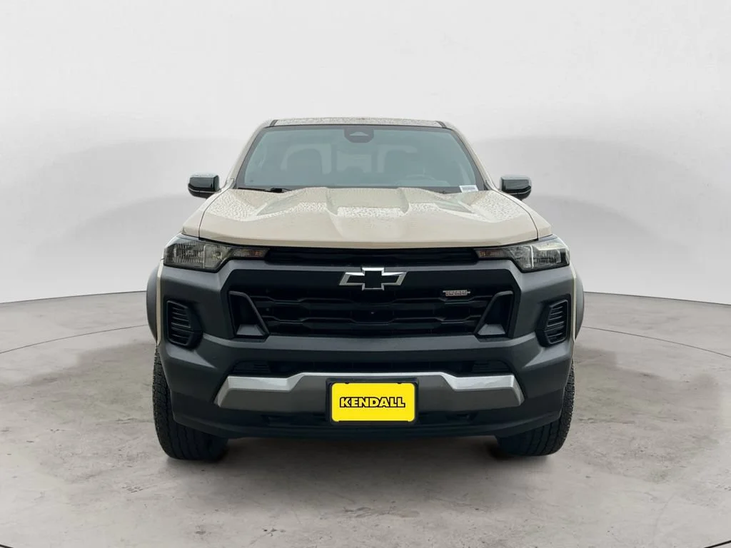 Used 2023 Sand Dune Metallic Chevrolet Trail Boss image 2