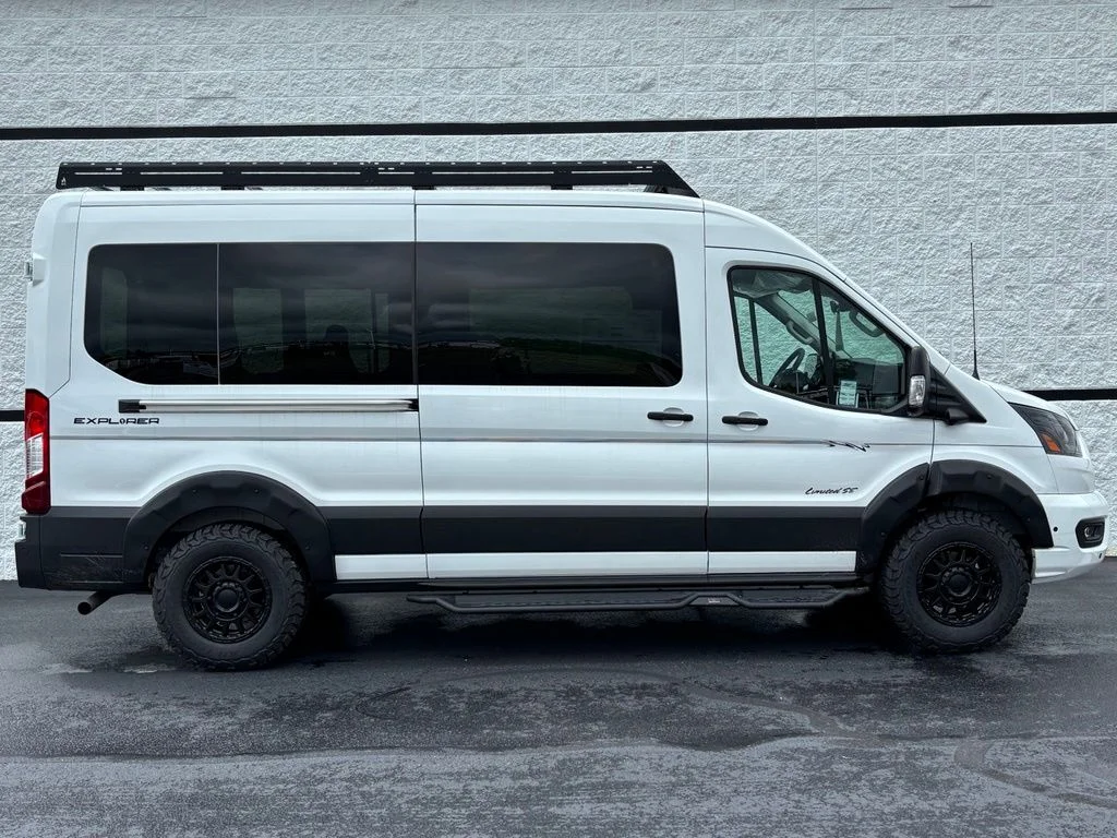 New 2026 White Ford Explorer Trail Boss image 6