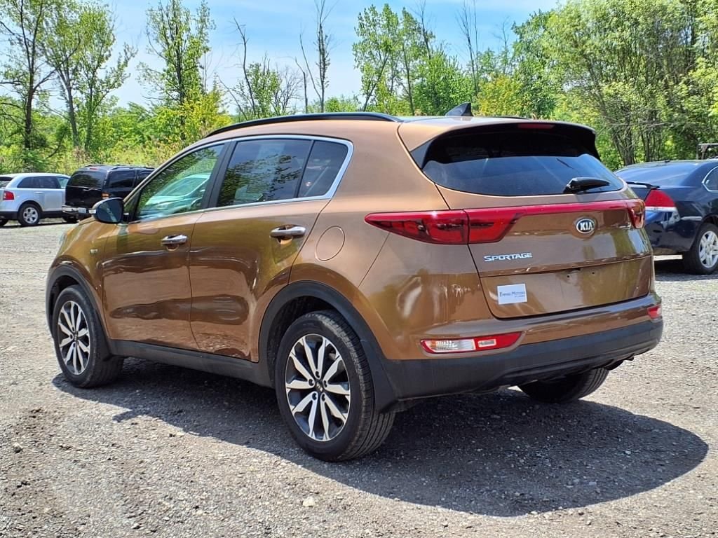 Used 2019 Brown Kia EX image 5