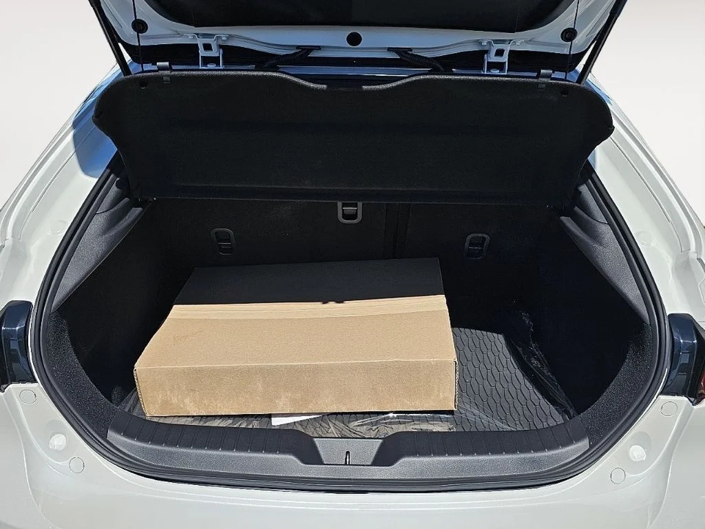 New 2026 White Mazda 2.5 Turbo Premium Plus image 11