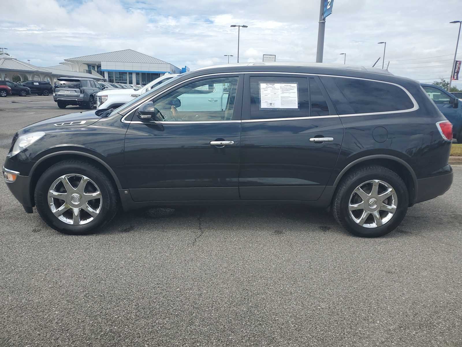 2009 Buick Enclave CXL photo 2