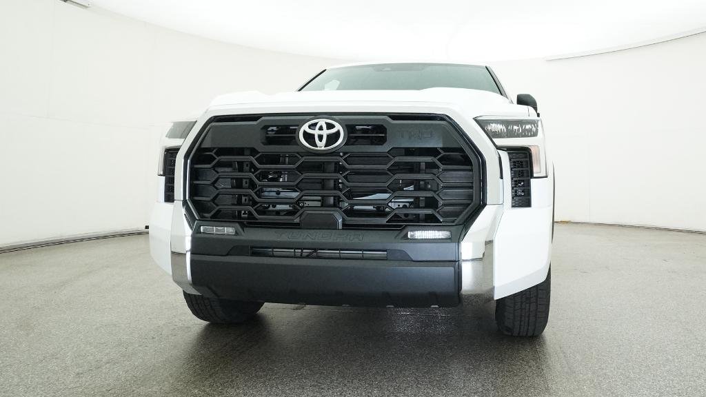 New 2026 Ice Cap Toyota SR5 image 7