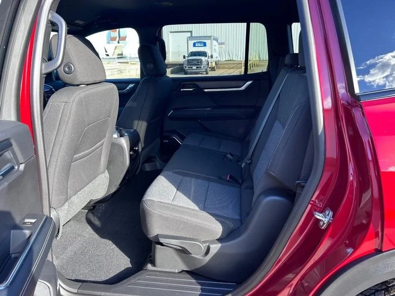 2026 GMC Acadia Elevation - Photo 9